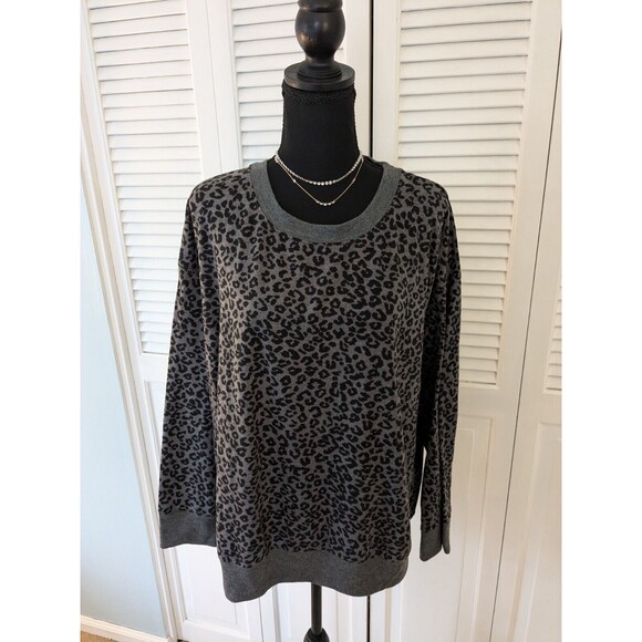 Splendid Sweater Women's Size XL Gray Black Leopard Print Crew Pullover Comfy - Picture 1 of 12